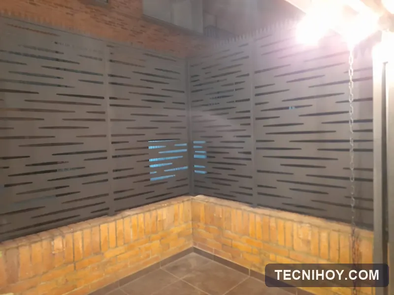 Cerramiento metálico para exterior