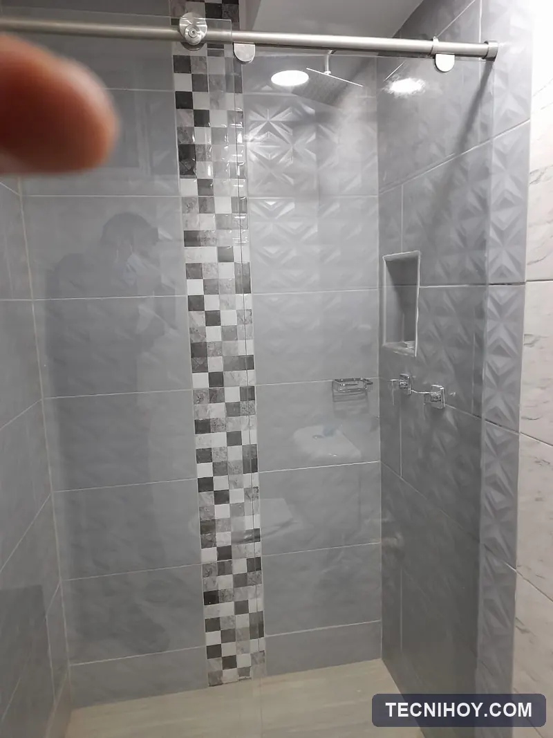 División de baño corrediza en vidrio templado