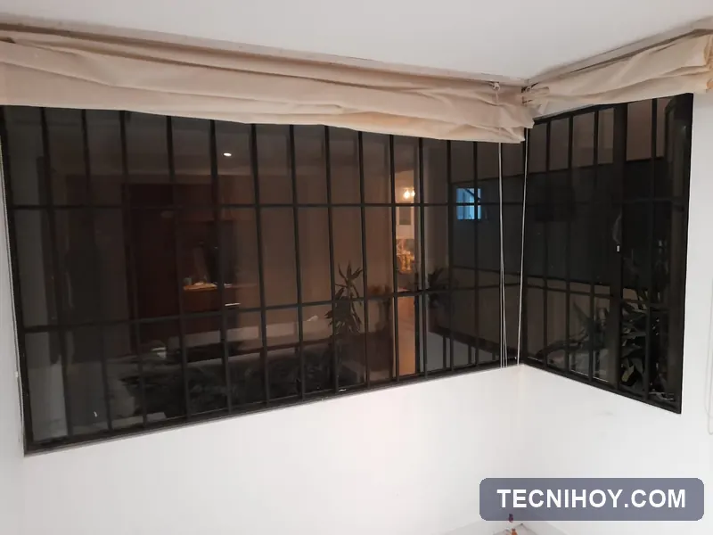 Reja de seguridad para ventanal de casa