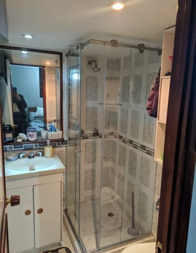 Encuentra la Division para tu bano o ducha en vidrio templado de 6 y 8 milimetros